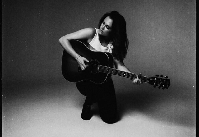Whitney Fenimore - Way Back Home - Acoustic, Rock music genre, Nagamag Magazine