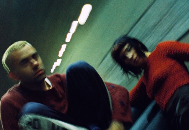 ILL PEACH - HEAD FULL OF HOLES, Pop music genre, Nagamag Magazine