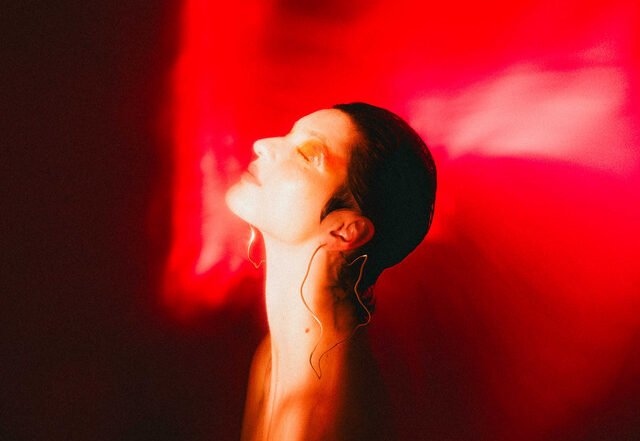 Elena Shirin - Zoom Out | Pop music review, Pop music genre, Nagamag Magazine