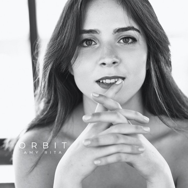 amy-rita-orbit-neoclassical-music-review-nagamag-music-magazine Amy Rita – Orbit | Neoclassical music review