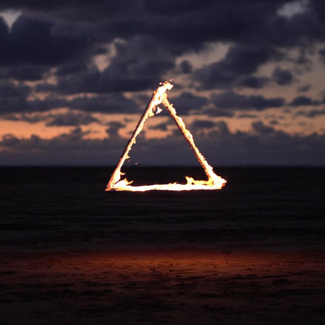 bonfire-tide-all-of-us-pop-album-cover-nagamag-music-magazine Single Review: Bonfire Tide – All Of Us | Listen to Pop