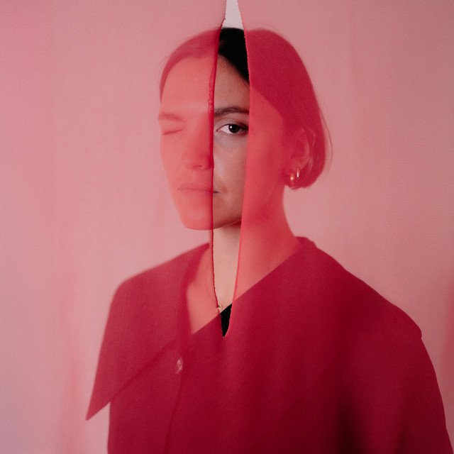 olive-jones-kingdom-pop-album-cover-nagamag-music-magazine