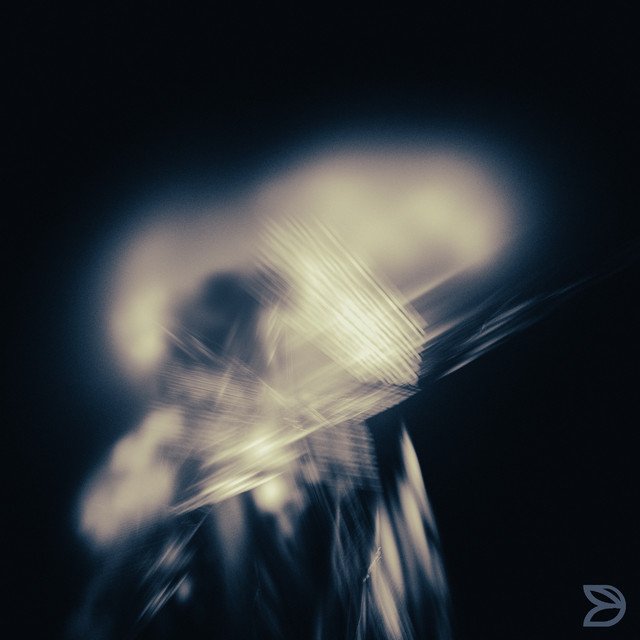 souvnear-true-ones-electronica-album-cover-nagamag-music-magazine